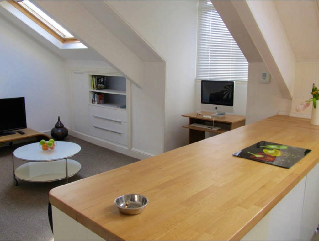The Hideaway, Victorian Townhouse Apartment With Parking Plymouth Exterior foto
